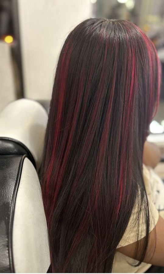 Red highlight color work at Masih.